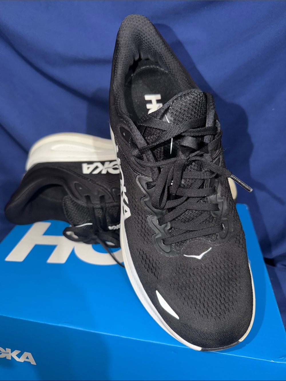 Hoka Bondi 9 Black and White Performance Running Sneakers - Size 10